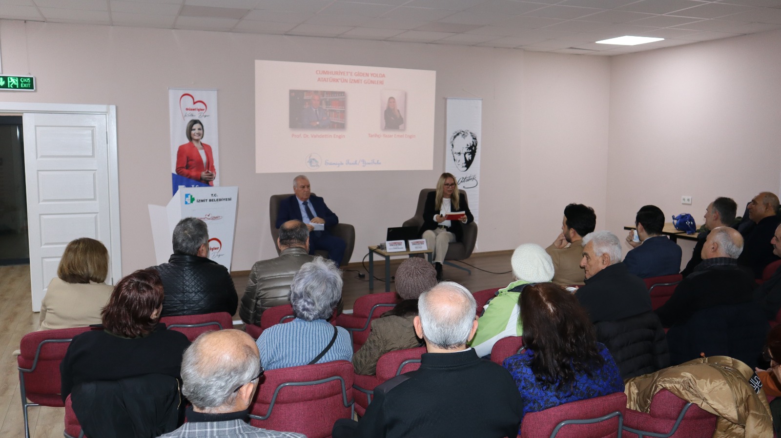 Cumhuriyet’in kuruluşunda basının kritik rolü İzmit’te anlatıldı (7)