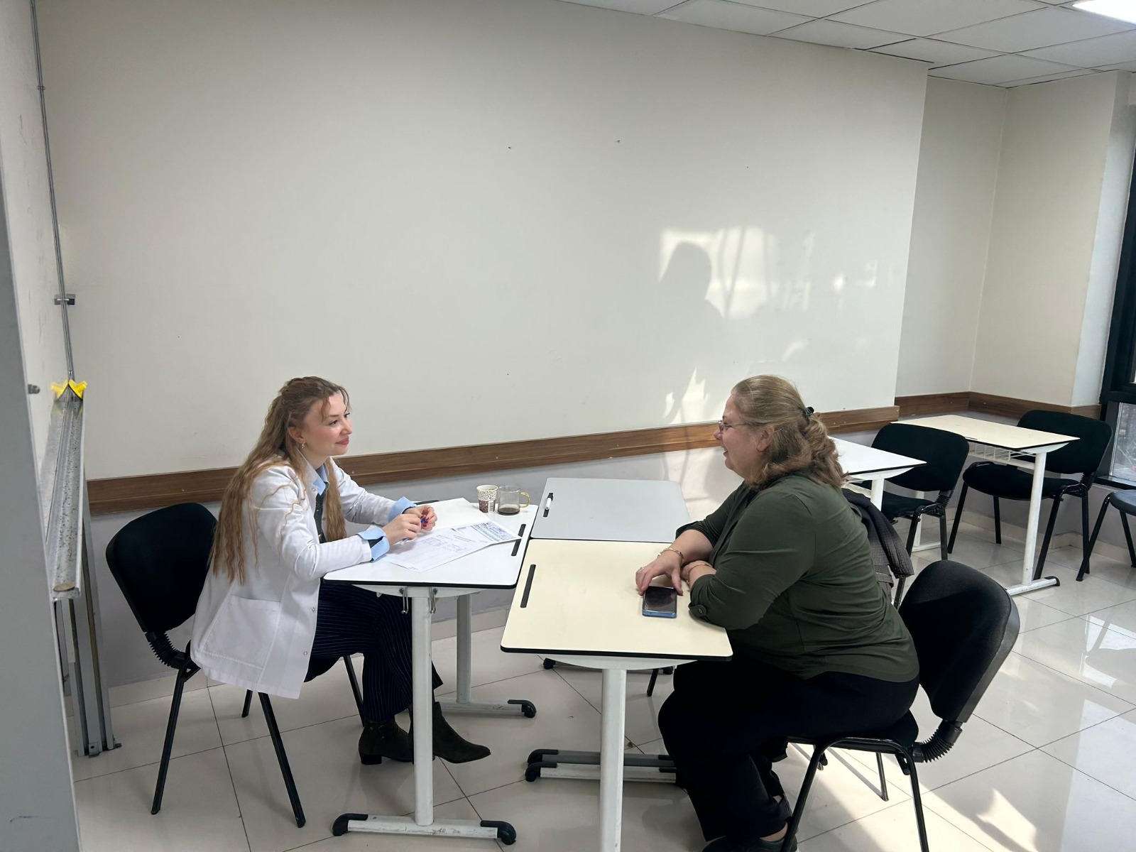 İzmit Belediyesi Çınar Akademi’de velilerle güçlü eğitim buluşması (4) İzmit Belediyesi Çınar Akademi’de velilerle güçlü eğitim buluşması (4)