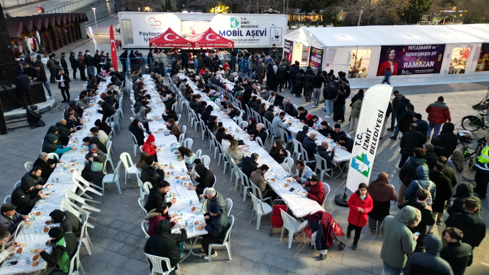 İzmit Belediyesi Sosyal Hizmetler Müdürlüğü 2025’te binlerce haneye ulaştı (6)