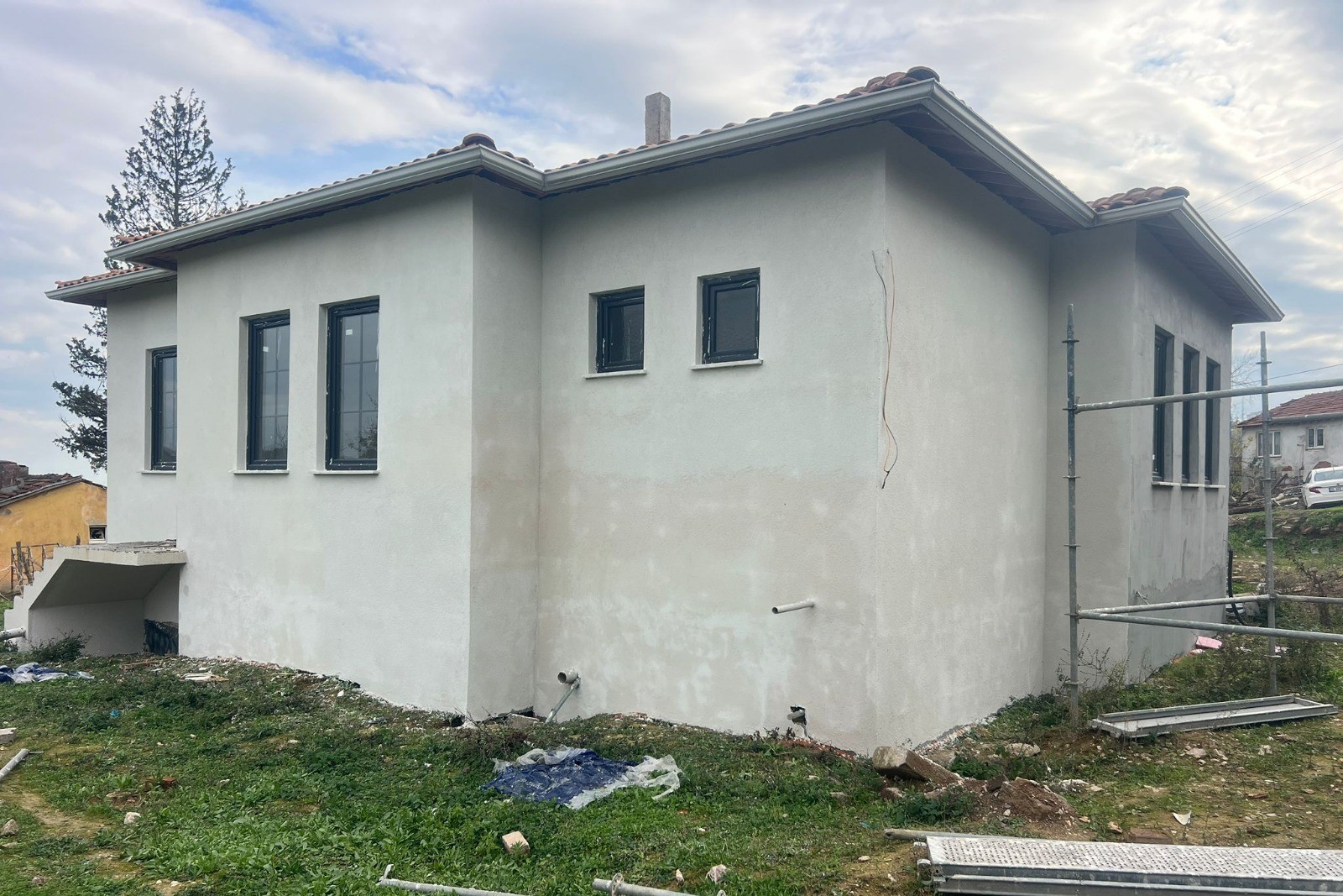 Sekbanlı Mahallesi Hizmet Binası yeniden hayat buluyor (3)