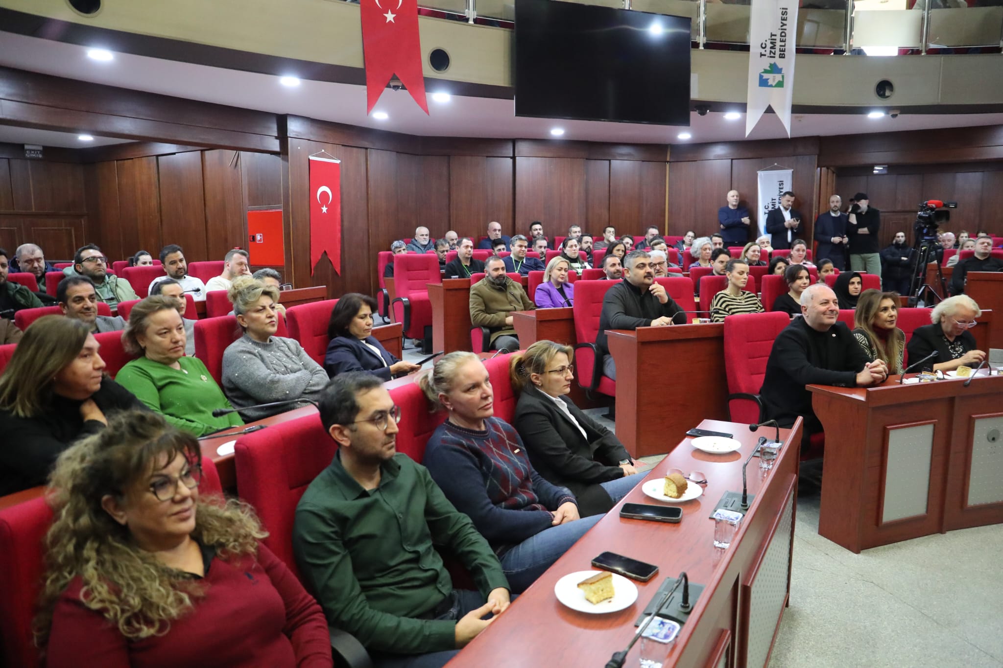 İZMİT BELEDİYESİ PERSONEL PROMOSYONUNDA REKOR ANLAŞMA SAĞLANDI (5) İZMİT BELEDİYESİ PERSONEL PROMOSYONUNDA REKOR ANLAŞMA SAĞLANDI (5)