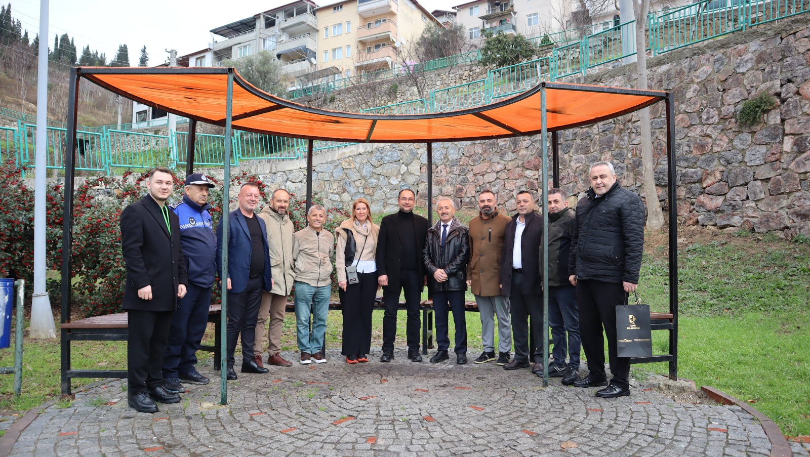 İzmit Belediyesi Veliahmet’te sahadaydı (1) İzmit Belediyesi Veliahmet’te sahadaydı (1)