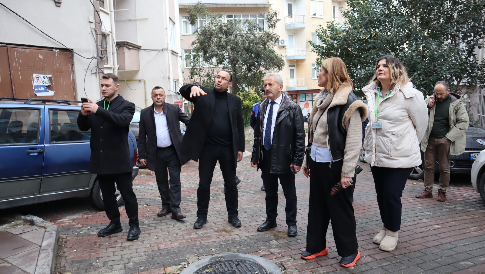 İzmit Belediyesi Veliahmet’te sahadaydı (2) İzmit Belediyesi Veliahmet’te sahadaydı (2)