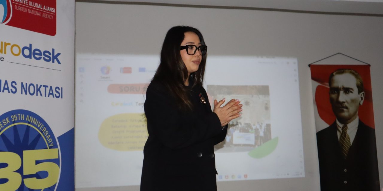 İZMİT BELEDİYESİNDEN ÖĞRENCİLERE AVRUPA FIRSATLARI TANITIMI