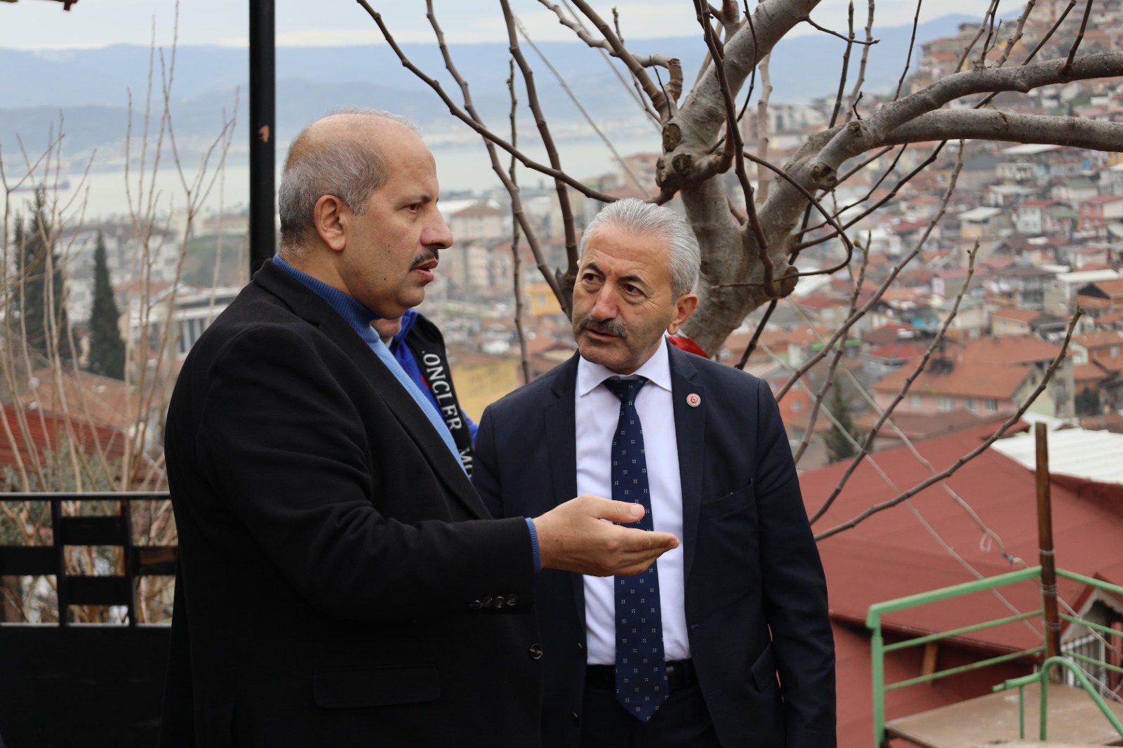 İzmit’te mahallelere yakın takip (3)