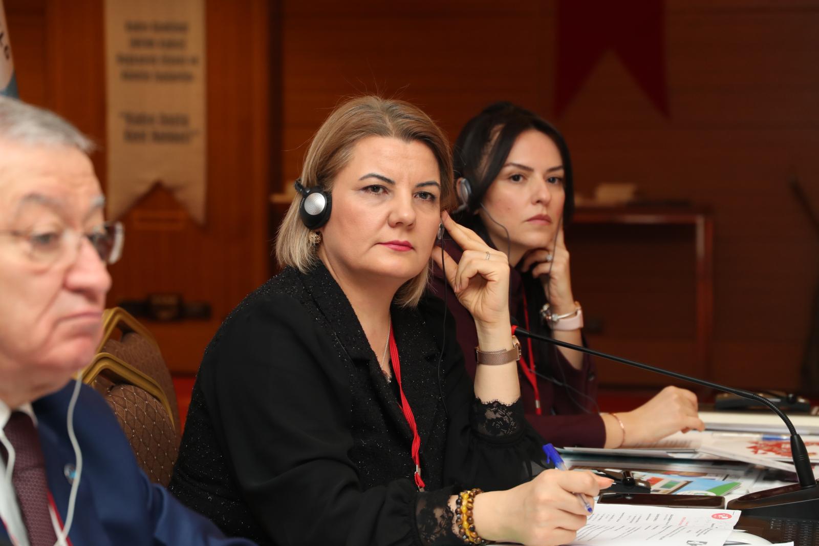 UCLGMEWA Kadin Komitesi'nin ilk oturumu tamamlandi (10)