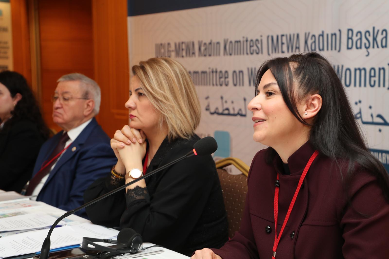UCLGMEWA Kadin Komitesi'nin ilk oturumu tamamlandi (11)