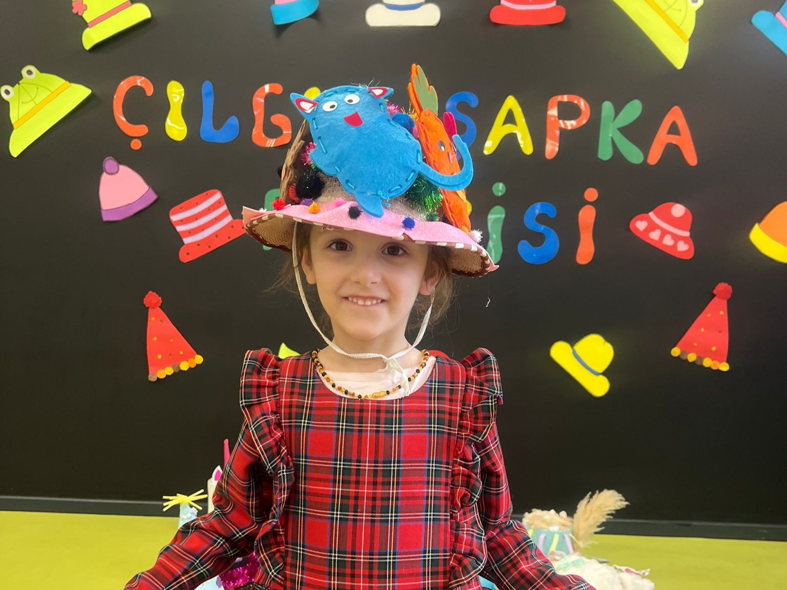 Çinar Çocuk Evleri'nde sapkalar konustu, renkler gülümsedi (5)