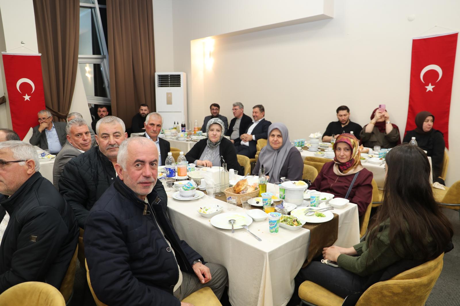 Fatma Baskan muhtarlarla birlik ve dayanisma sofrasinda bulustu (7)