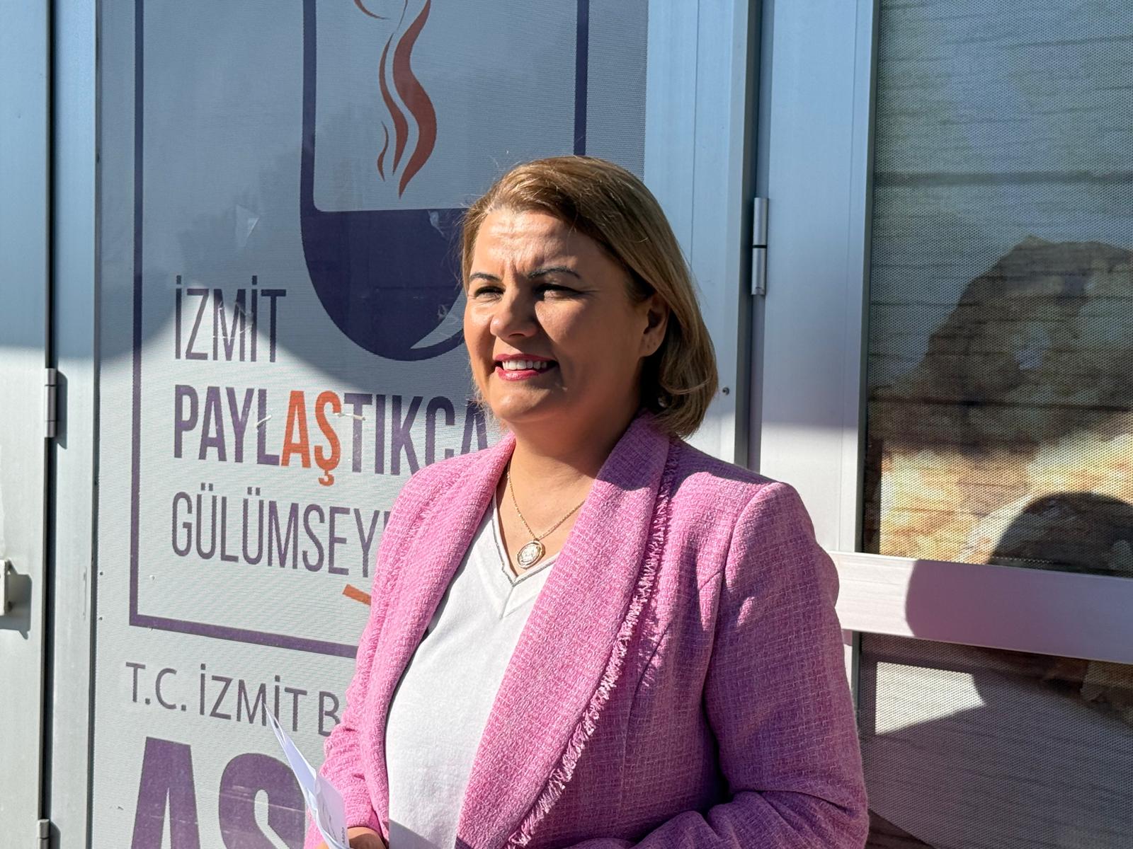İzmit Belediye Başkanı Fatma Kaplan Hürriyet