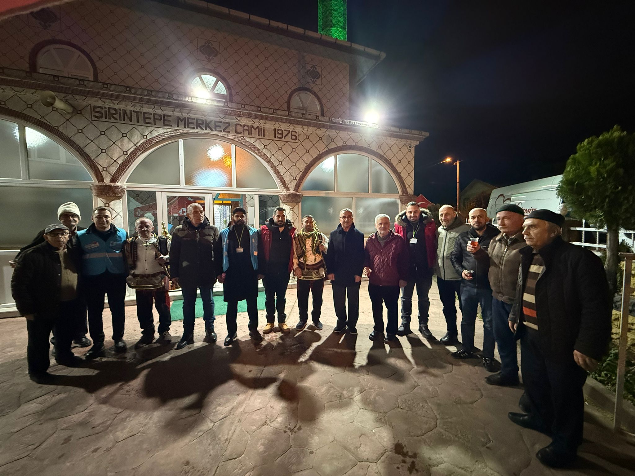 Ramazan'in bereketi Sirintepe Merkez Camii'nde paylasildi (6)