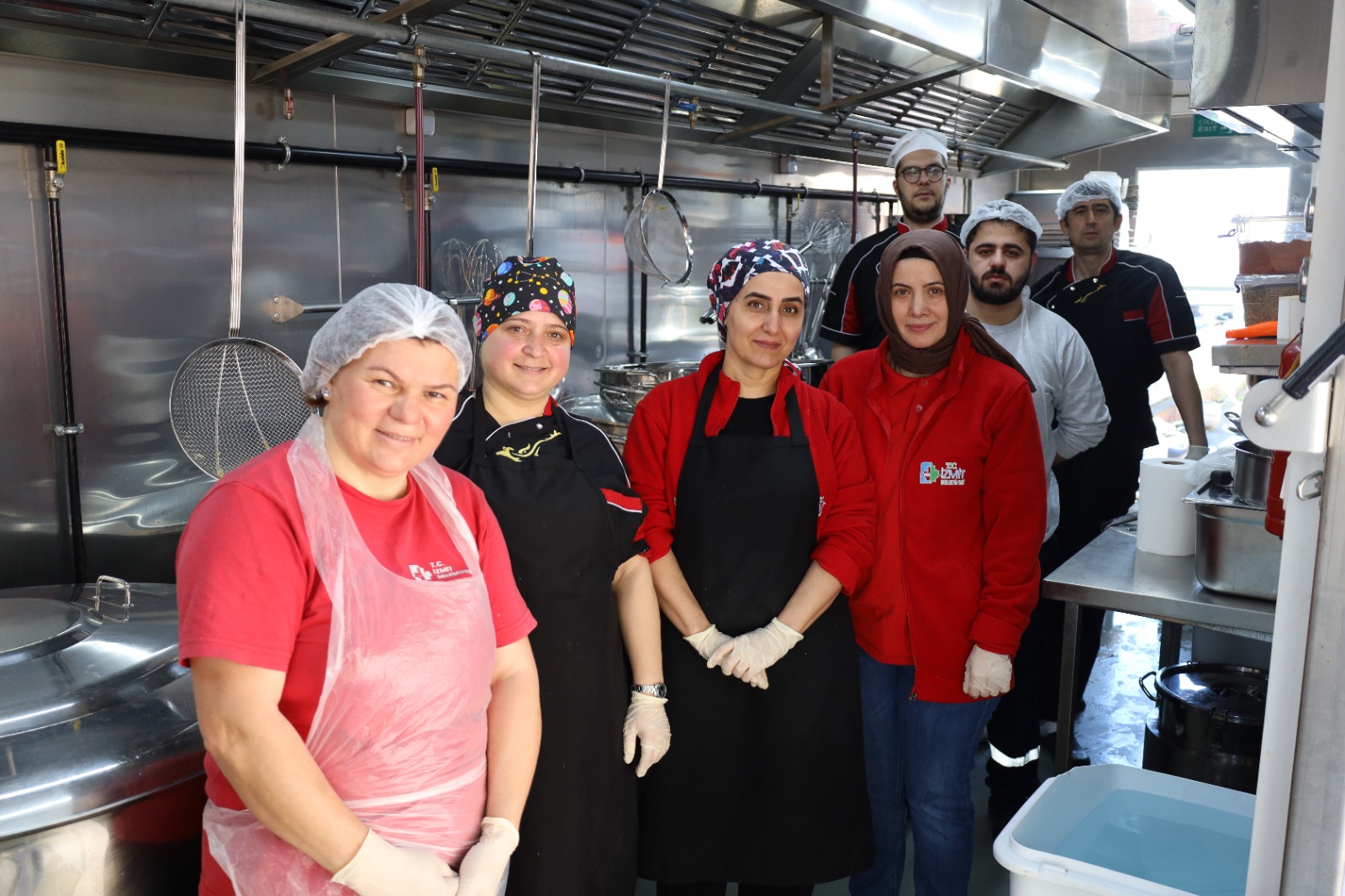 Ramazan'in bereketi bu yil Kültür Tepesi'nde paylasiliyor (8)