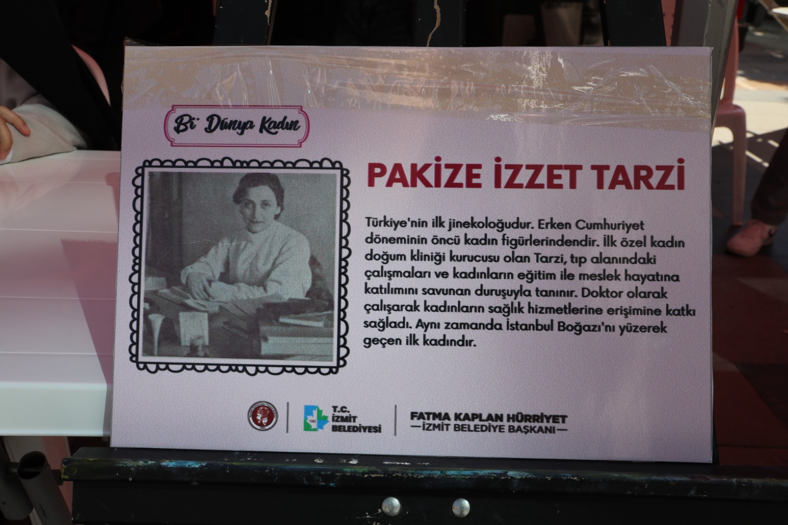 ‘Bi Dünya Kadın’ canlı heykel sergisi (17)