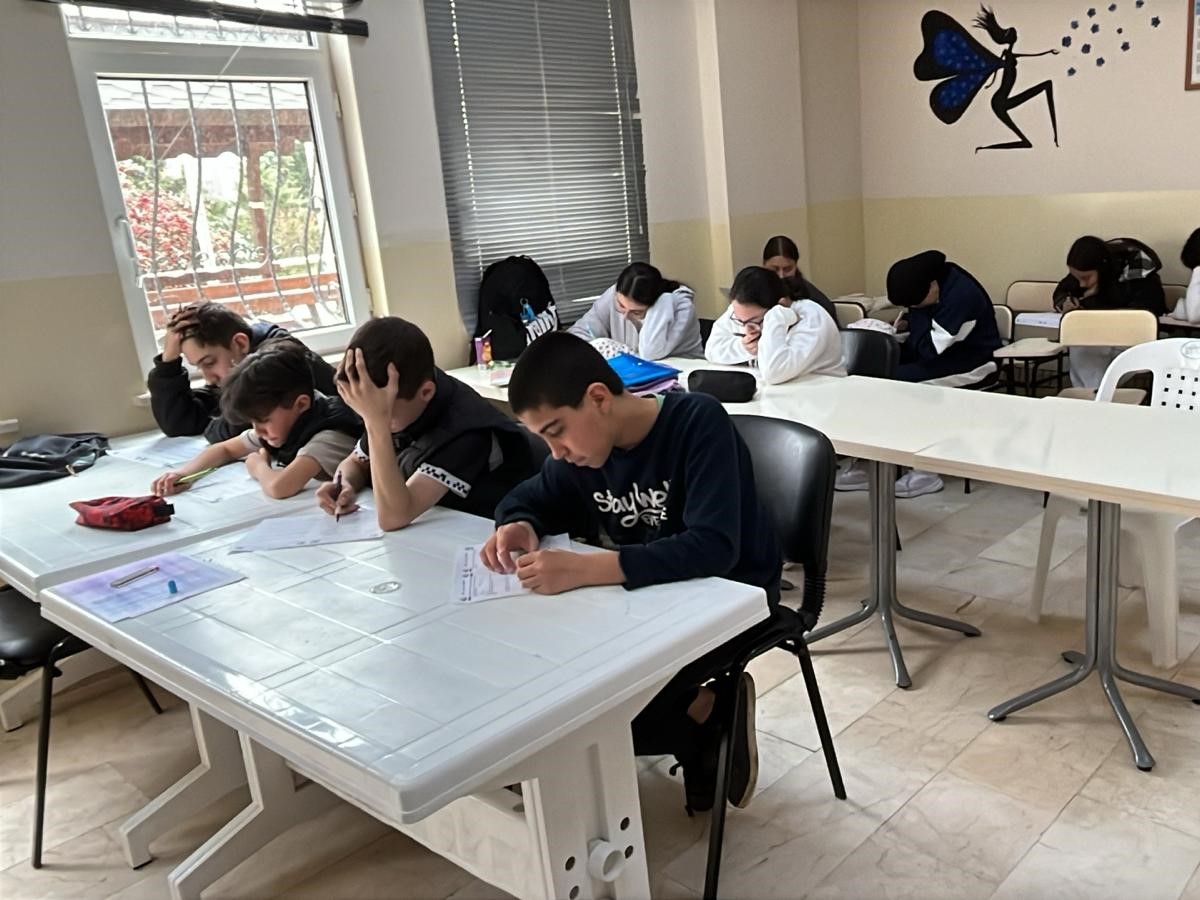 Çinar Akademi Mahalle Etütleriyle egitimi güçlendiriyor (3)