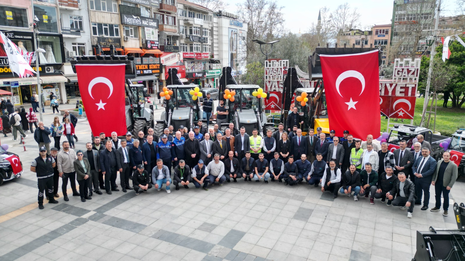 Izmit Belediyesi araç filosunu büyüttü Hedef 2027'de 400 araç (10) Izmit Belediyesi araç filosunu büyüttü Hedef 2027'de 400 araç (10)