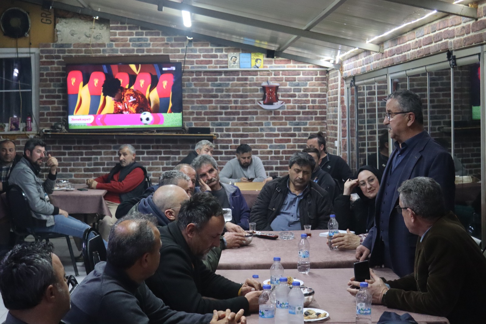 İzmit Belediyesinden Süverler’de üretici ziyareti (1) İzmit Belediyesinden Süverler’de üretici ziyareti (1)
