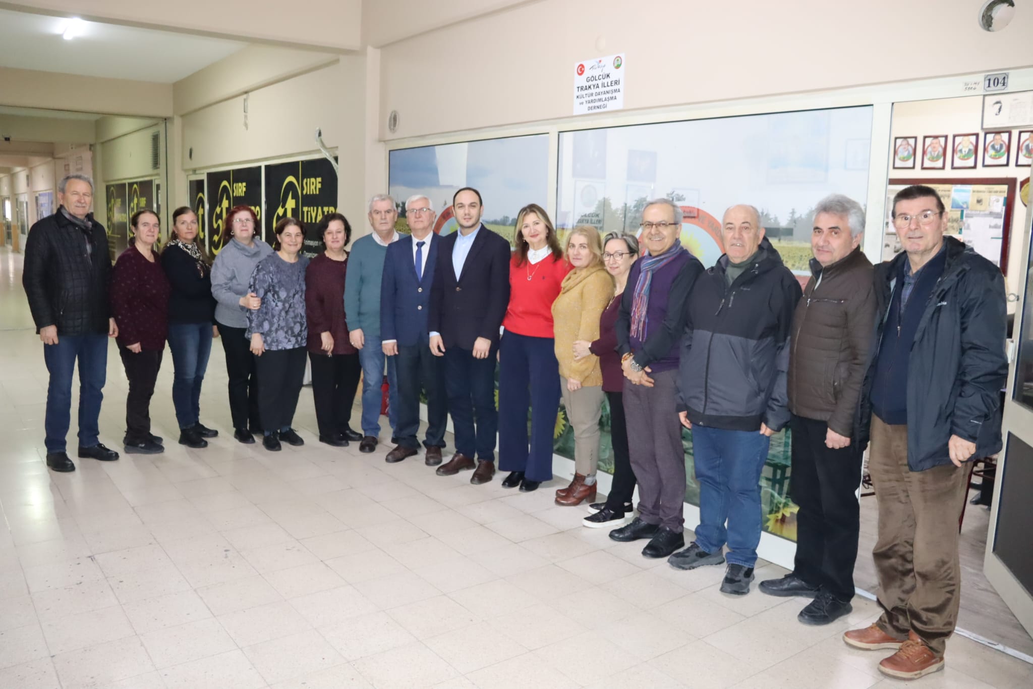 Izmit Belediyesinin kentteki derneklere ziyaretleri devam diyor (4) Izmit Belediyesinin kentteki derneklere ziyaretleri devam diyor (4)