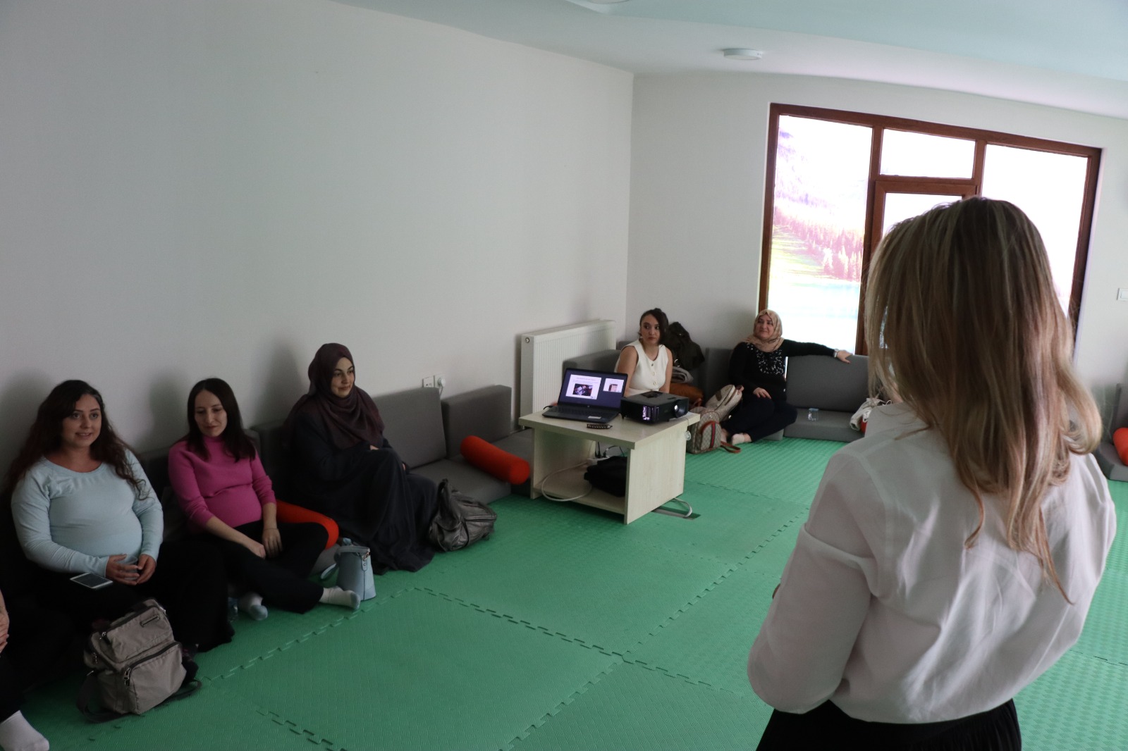 Izmit'te anne adaylarina bilinçli gebelik egitimi devam ediyor (4) Izmit'te anne adaylarina bilinçli gebelik egitimi devam ediyor (4)