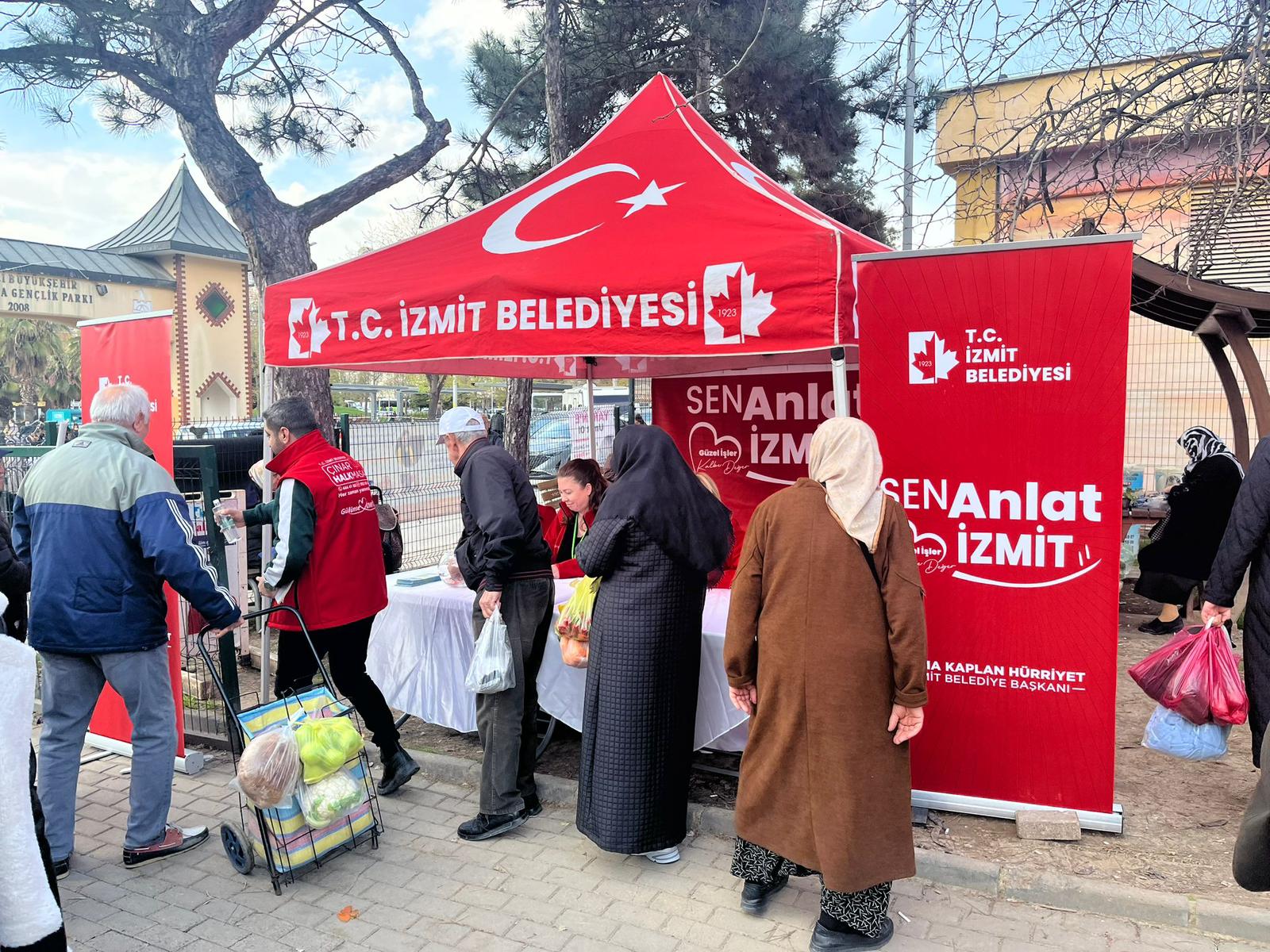 Sen Anlat Izmit (3) Sen Anlat Izmit (3)