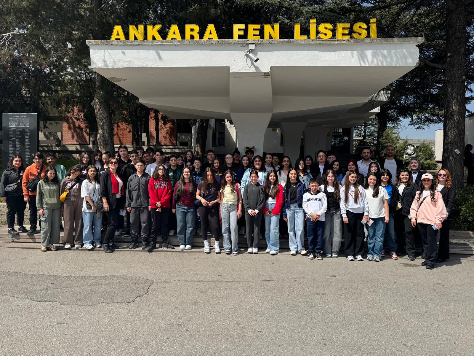 Çinar Akademi ögrencileri Ankara'da motivasyon depoladi (2) Çinar Akademi ögrencileri Ankara'da motivasyon depoladi (2)