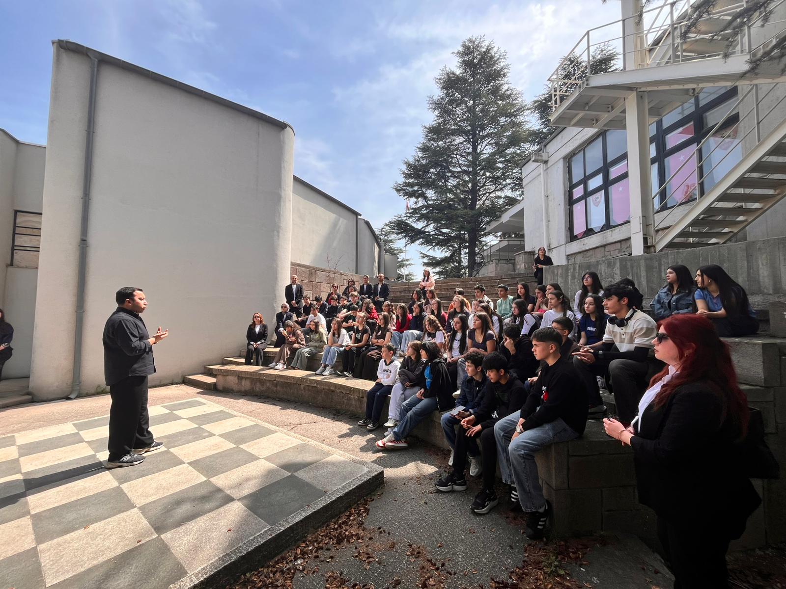 Çinar Akademi ögrencileri Ankara'da motivasyon depoladi (5) Çinar Akademi ögrencileri Ankara'da motivasyon depoladi (5)
