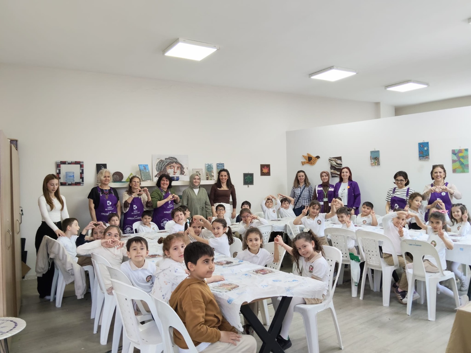 İZGİM’de minik öğrenciler hem öğrendi hem eğlendi (10) İZGİM’de minik öğrenciler hem öğrendi hem eğlendi (10)