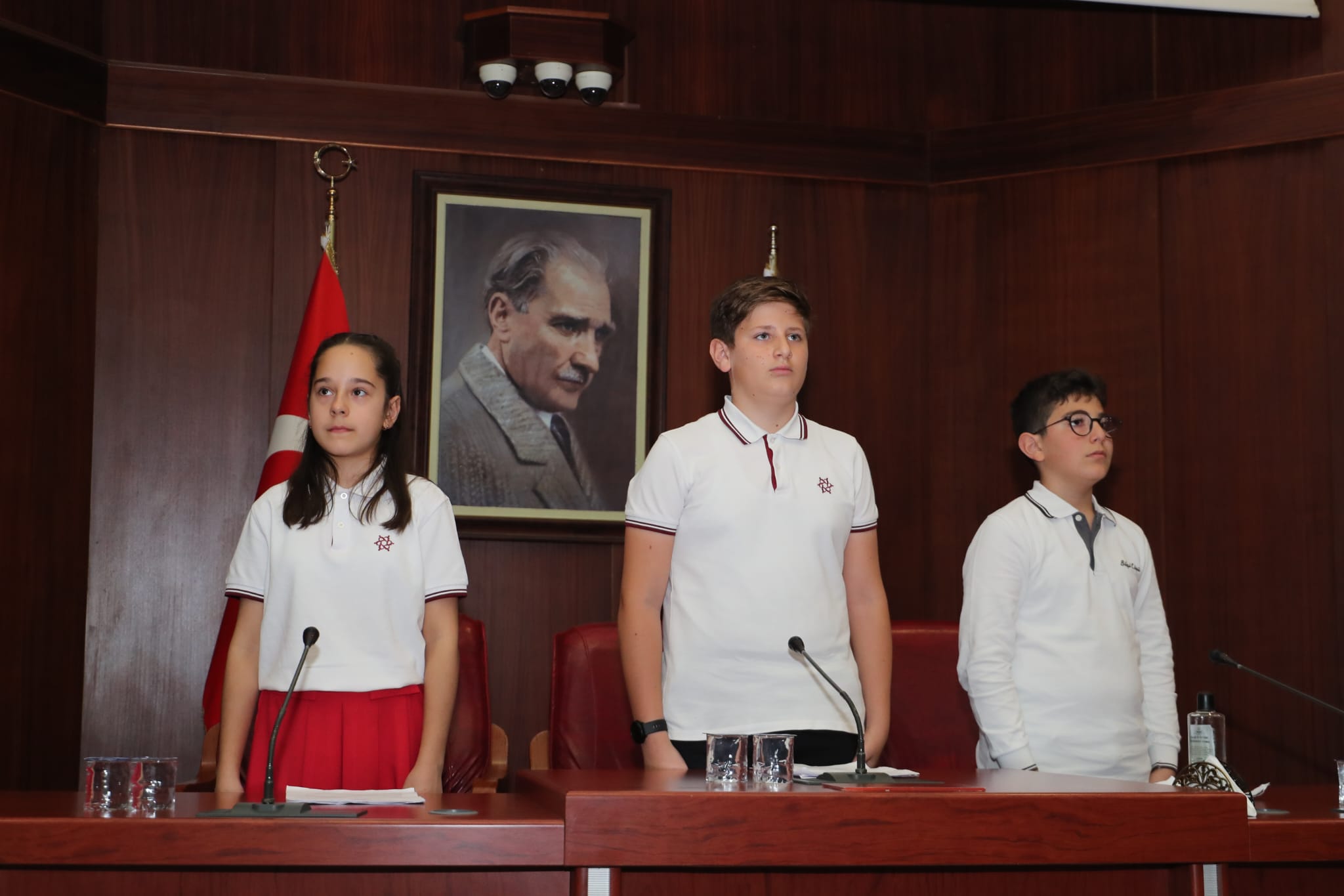 IZMIT'TE MECLISI ÇOCUKLAR YÖNETTI (8)
