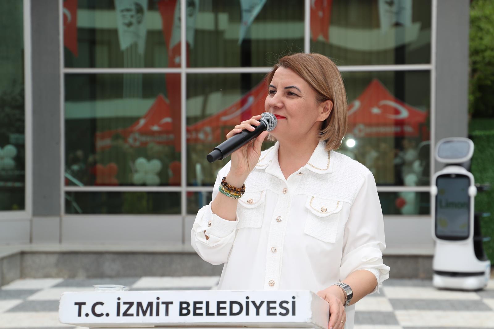 İzmit Belediye Başkanı Fatma Kaplan Hürriyet (2)