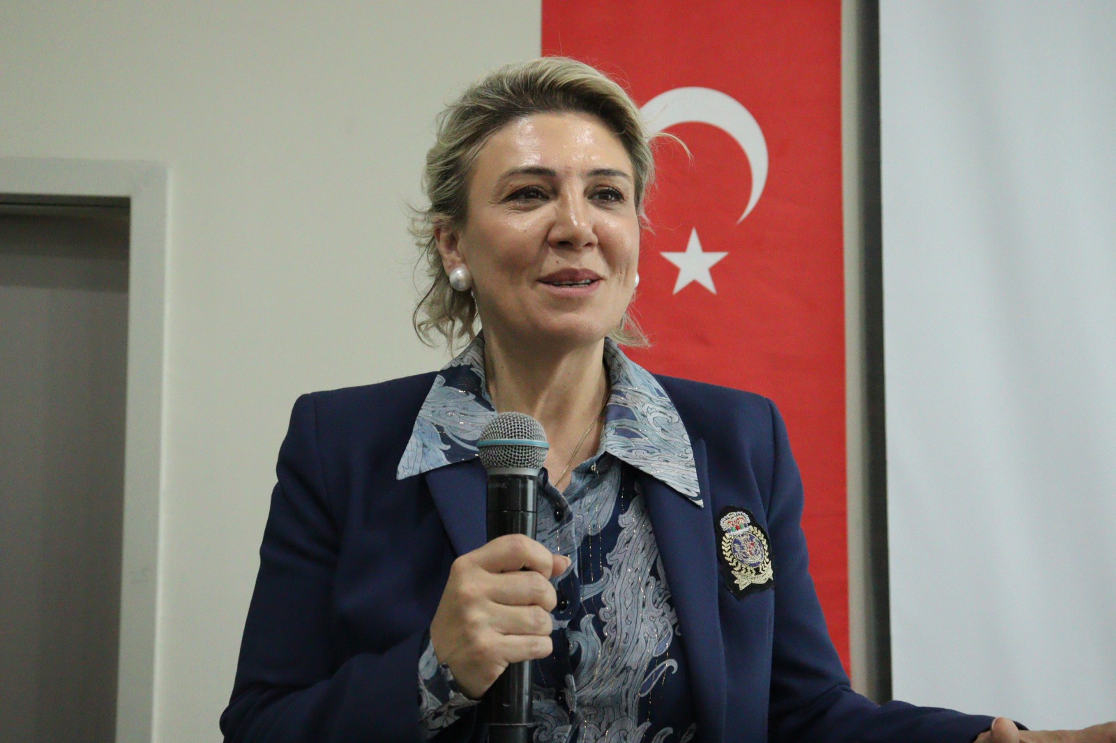 İzmit Belediyesi Başkan Yardımcısı Nilgün İrteni