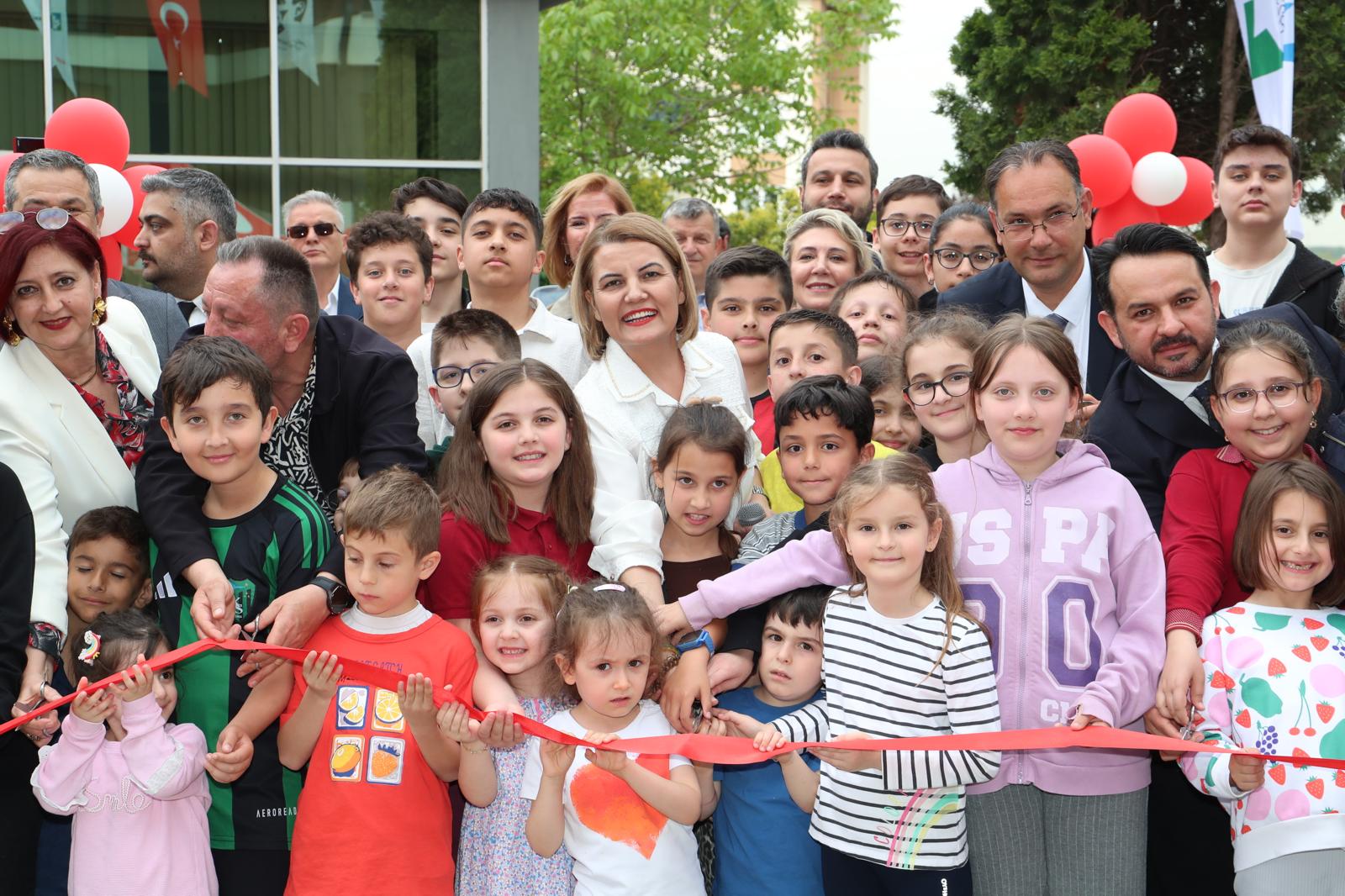 İzmit Belediyesi Robotik Kodlama ve Yazılım Evi kapılarını açtı 2 (12)
