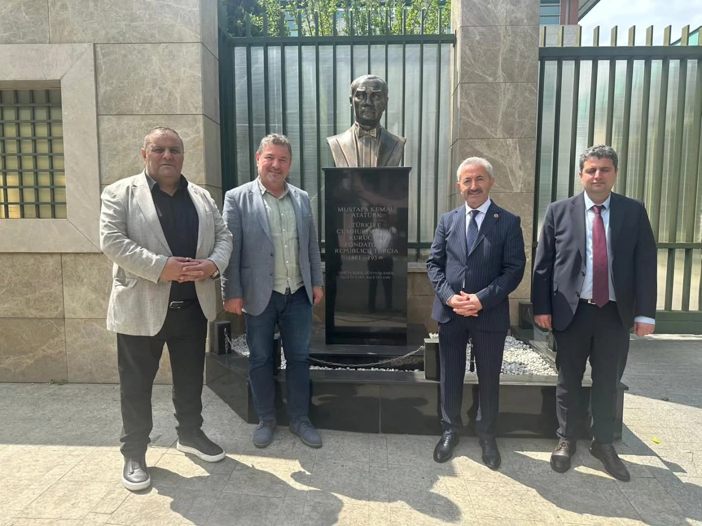 Izmit Belediyesi heyeti önemli temaslarda bulundu (4)