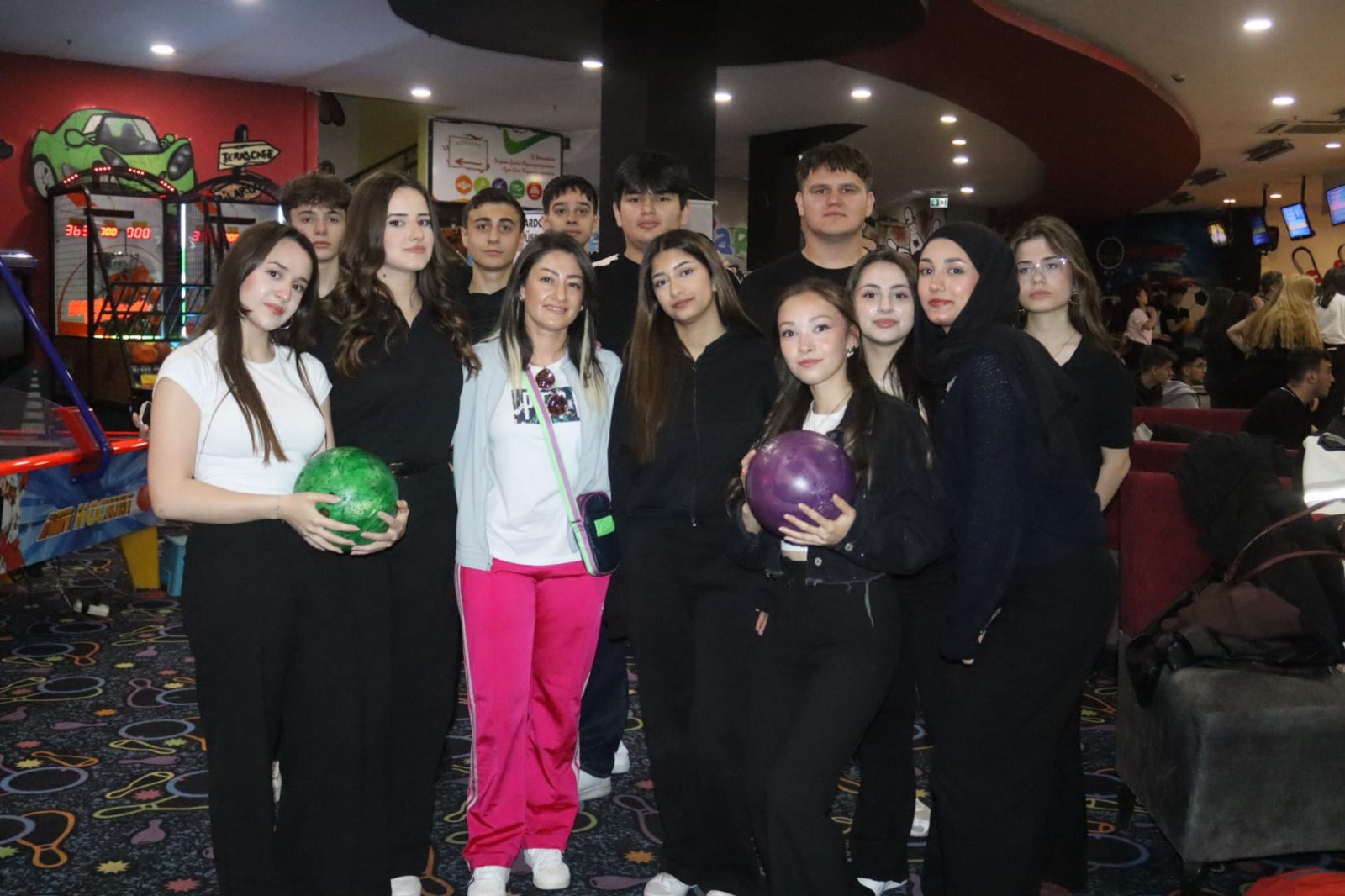 Izmit Belediyesinden 19 Mayis'a özel bowling turnuvasi (7)