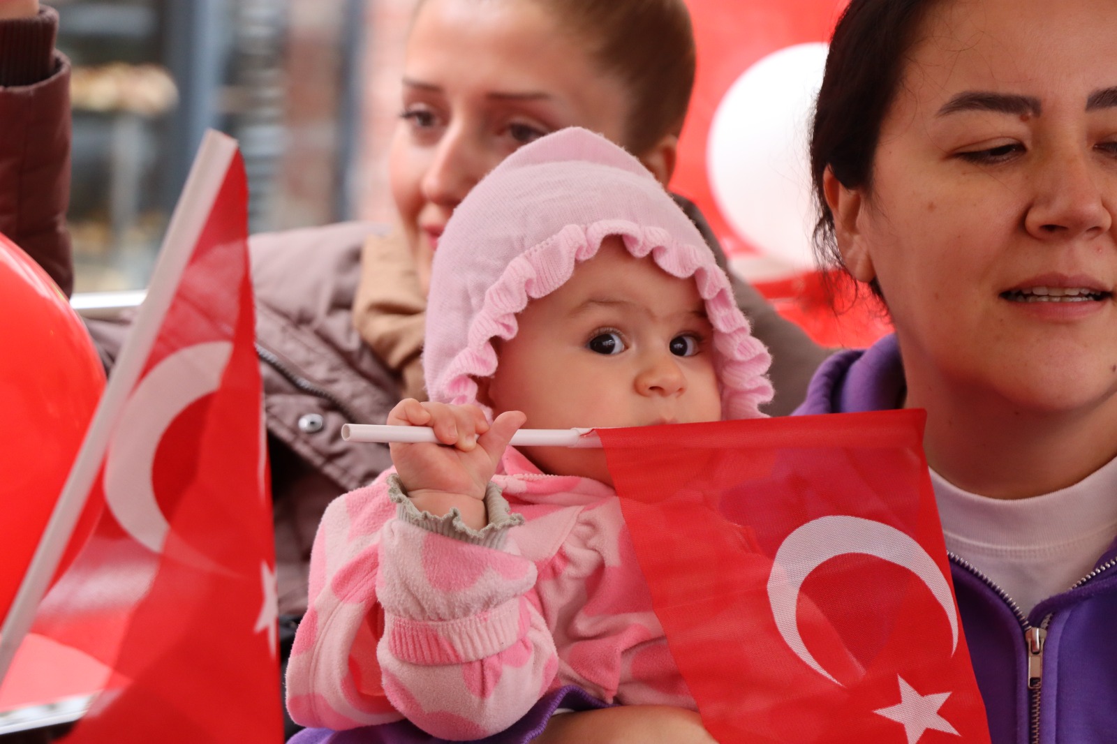 İzmit’te 23 Nisan’a özel şehir turu (8)