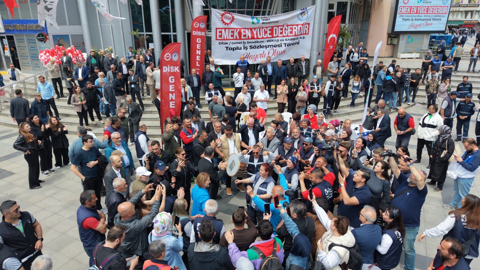 Izmit'te emek kazandi (13)
