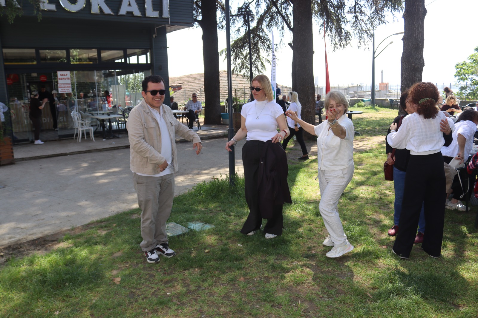 Izmit'te engelleri asan dayanisma bulusmasi (4)