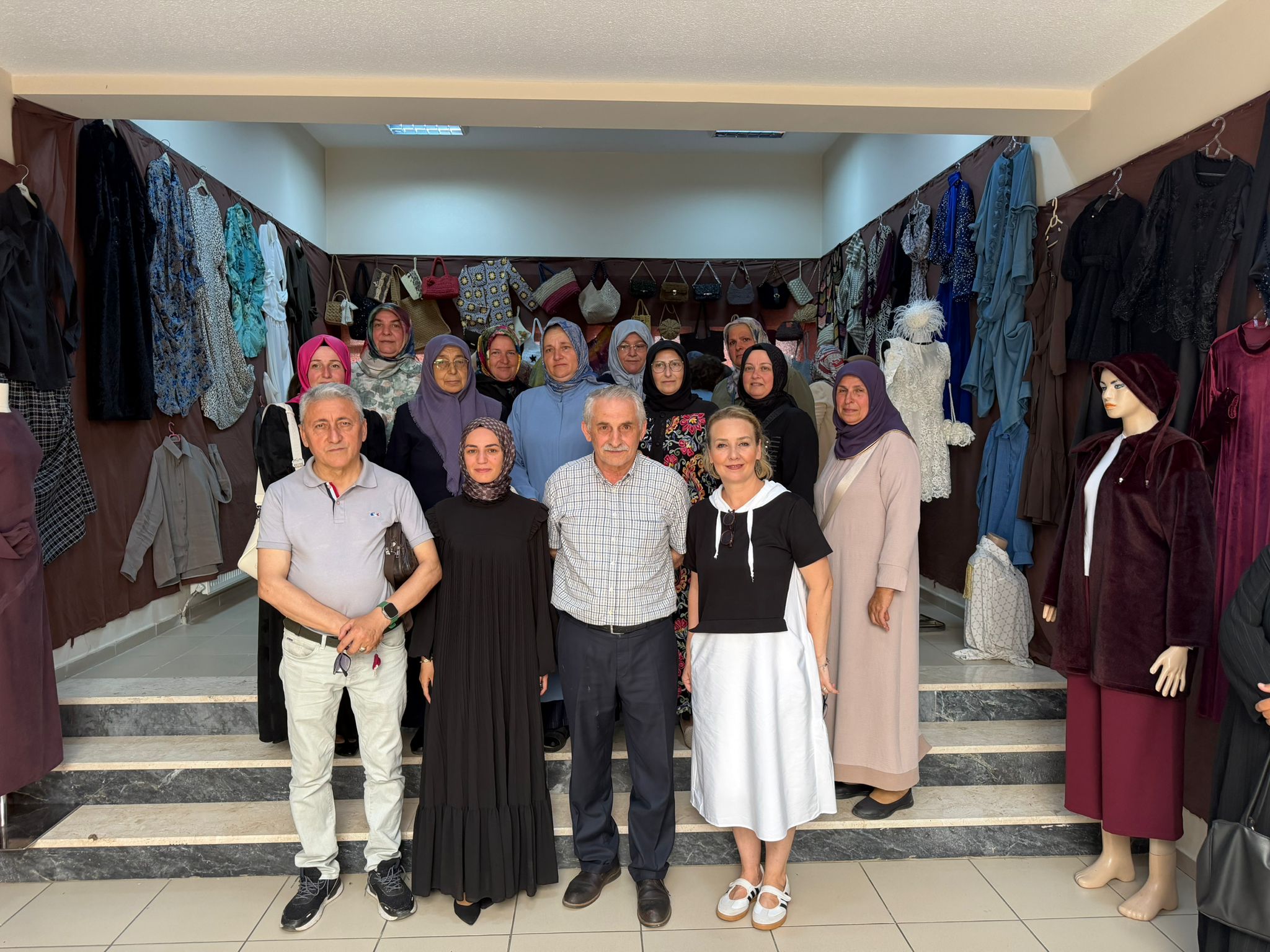 Akmese'de üretim dolu yil sergiyle taçlandi (4) Akmese'de üretim dolu yil sergiyle taçlandi (4)