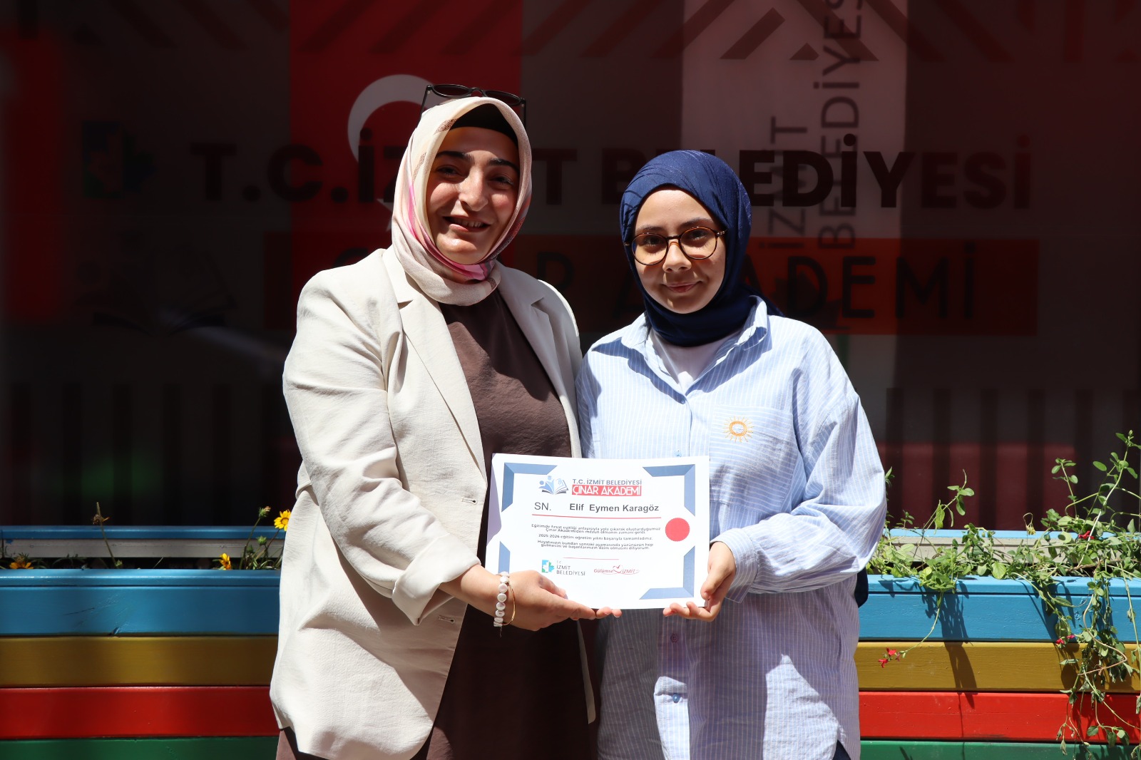 Çınar Akademi’de sertifika ve mezuniyet sevinci (7)