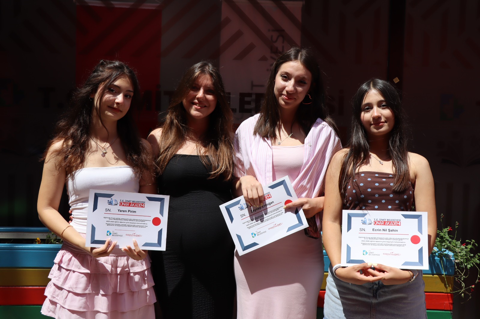 Çınar Akademi’de sertifika ve mezuniyet sevinci (8)