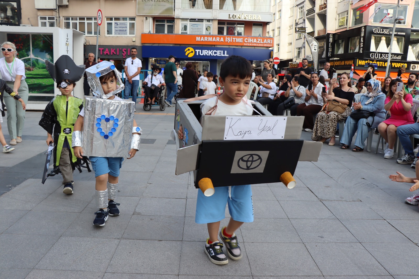 Çinar Çevre Festivali'nde çevre bilinci eglenceyle bulustu (15)