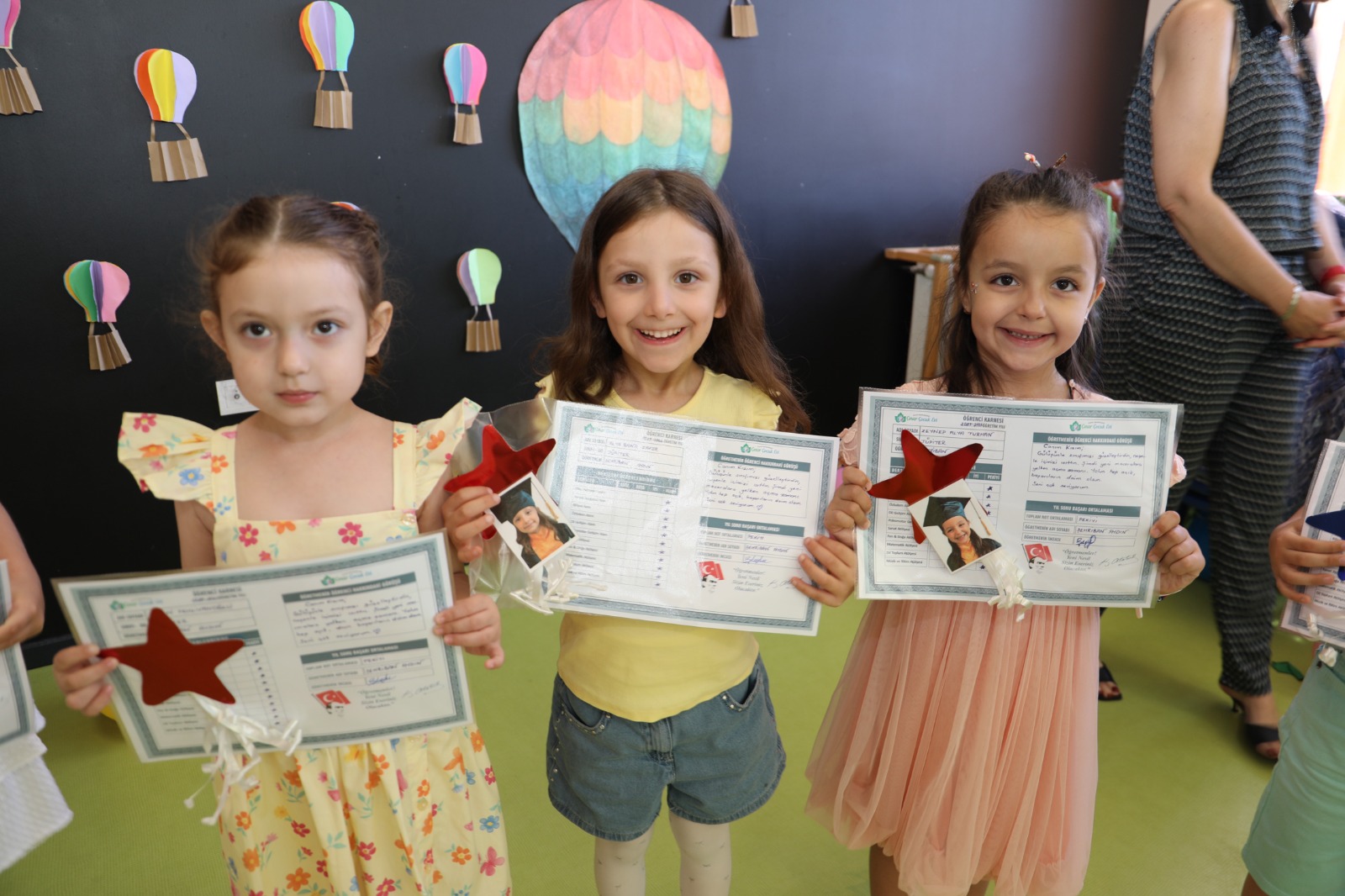 Çinar Çocuk Evleri'nde karne coskusu (11)