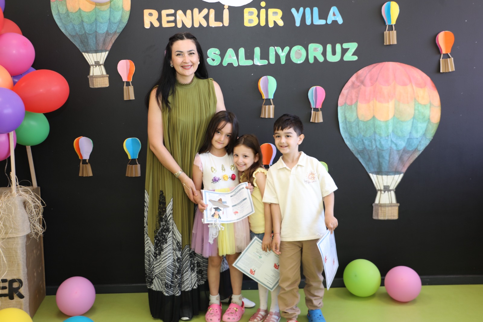 Çinar Çocuk Evleri'nde karne coskusu (14)