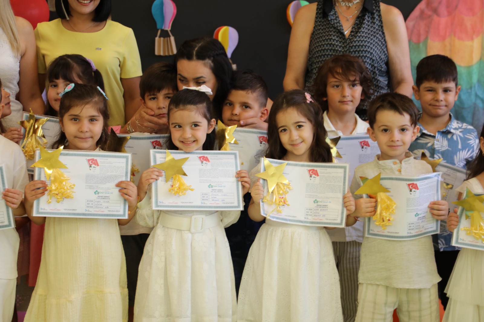 Çinar Çocuk Evleri'nde karne coskusu (4)