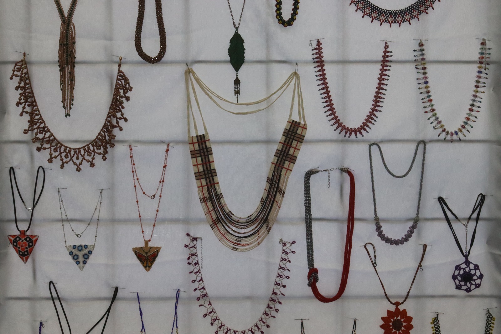 İZMEK’ten sanat dolu yıl sonu sergisi (21) İZMEK’ten sanat dolu yıl sonu sergisi (21)