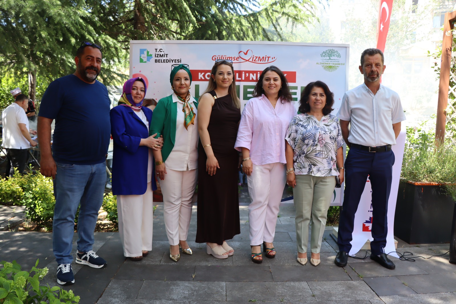 Izmit Belediyesi Alzheimer Yasam Evi 5 yasinda (9) Izmit Belediyesi Alzheimer Yasam Evi 5 yasinda (9)