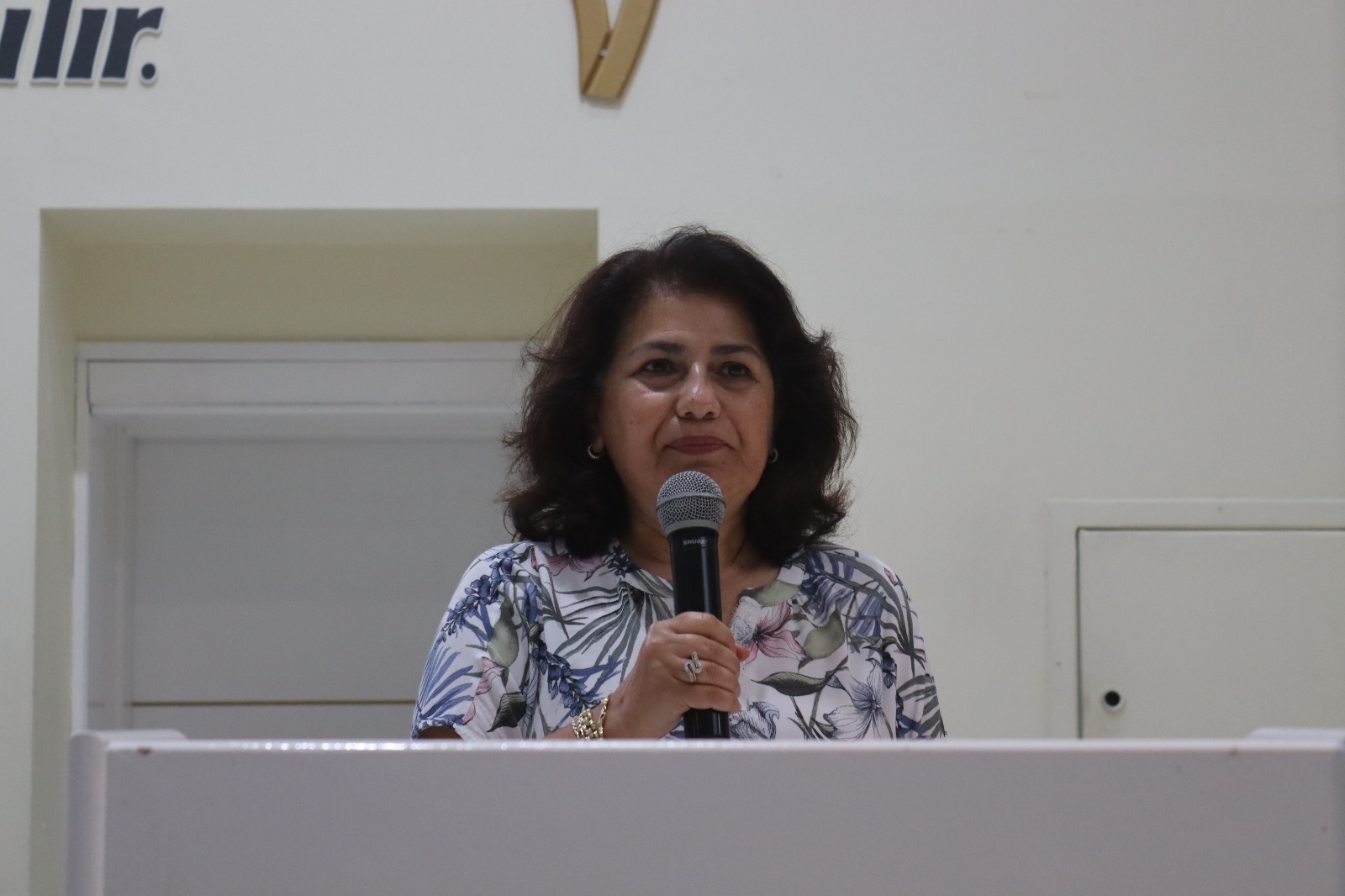 İzmit Belediyesi Başkan Yardımcısı Sibel Solakoğlu İzmit Belediyesi Başkan Yardımcısı Sibel Solakoğlu