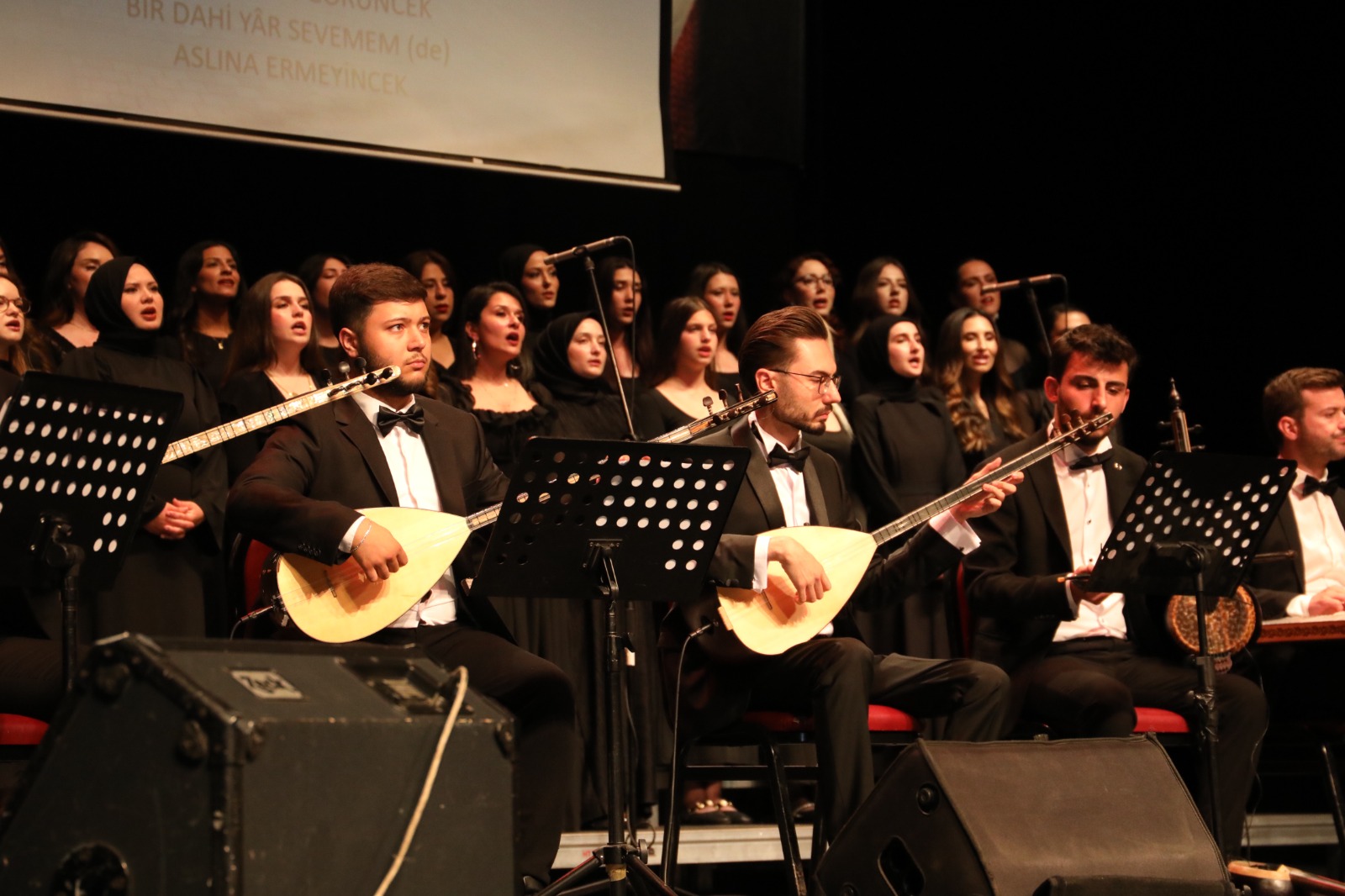 Izmitte Anadolu ezgileri yankilandi (5) Izmitte Anadolu ezgileri yankilandi (5)