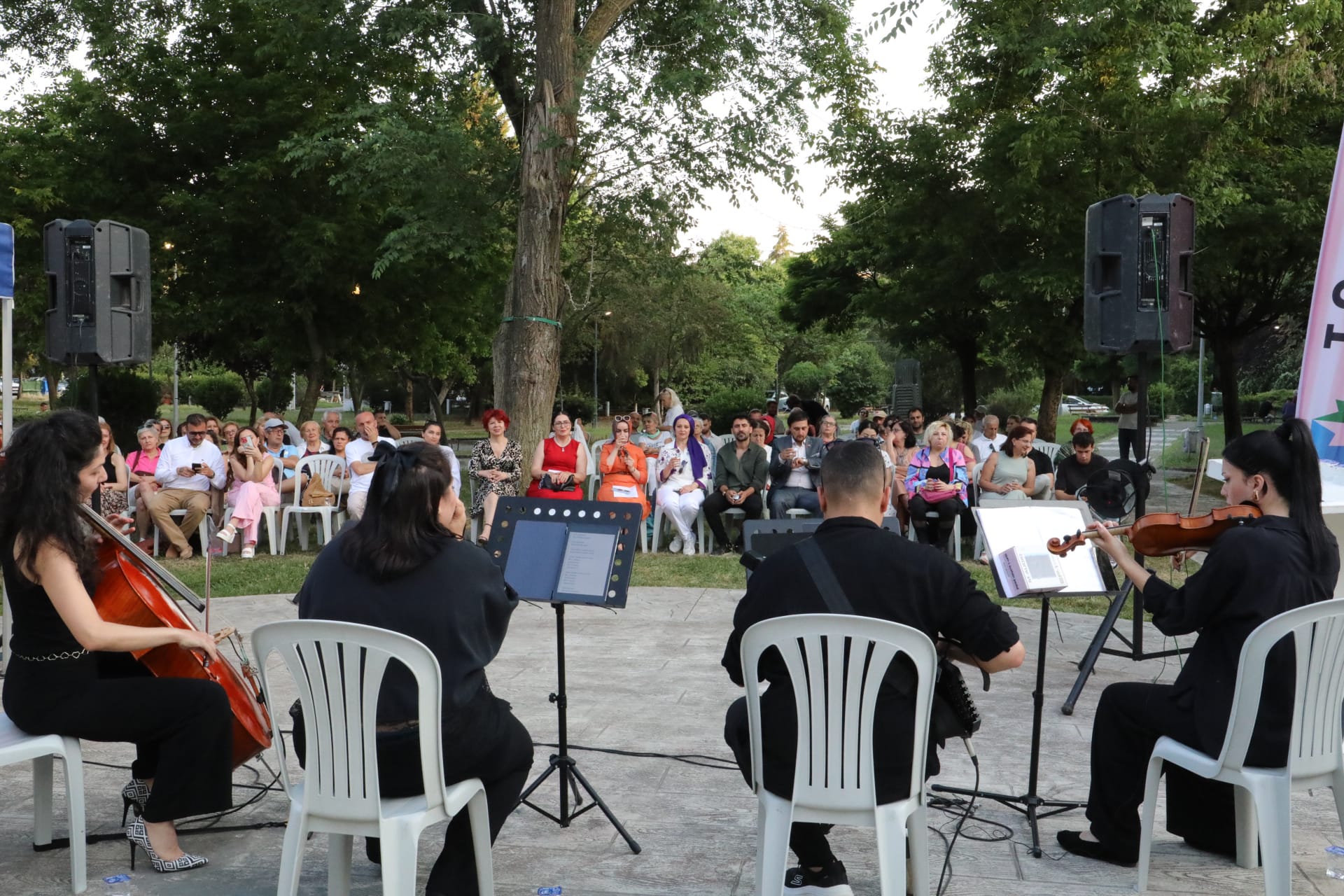 Izmit'te edebiyatin unutulmaz isimleri anildi (9)