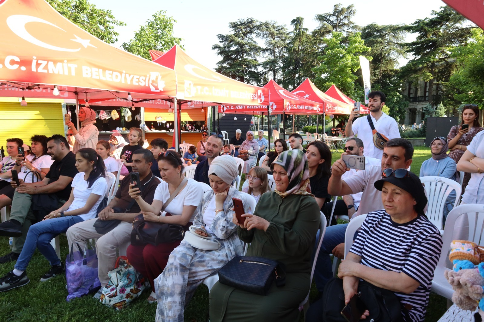 Kültür Tepesi'nde emek, üretim ve eglence bulustu (9) Kültür Tepesi'nde emek, üretim ve eglence bulustu (9)