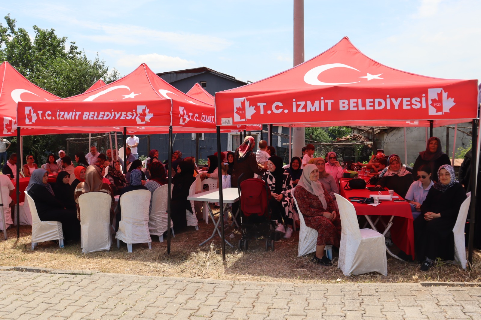 Sapakpinar'da emekler yil sonu sergisinde taçlandi (1)