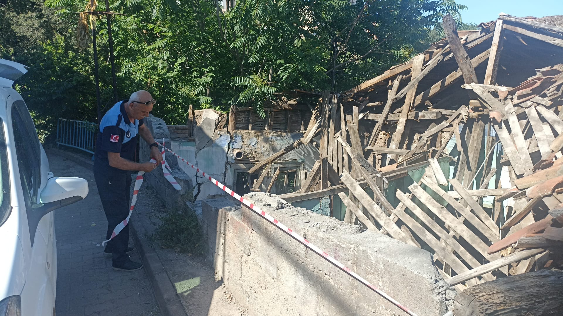 Veliahmet Mh.Gümüşlübayırı Sk. Metruk Riskli (1) Veliahmet Mh.Gümüşlübayırı Sk. Metruk Riskli (1)